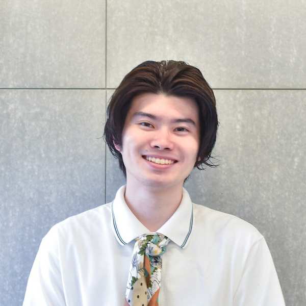 KYARA HALF 池袋東口店【キャラハーフイケブクロヒガシグチテン】のスタッフ紹介。TAKAHASHI 支持率No1