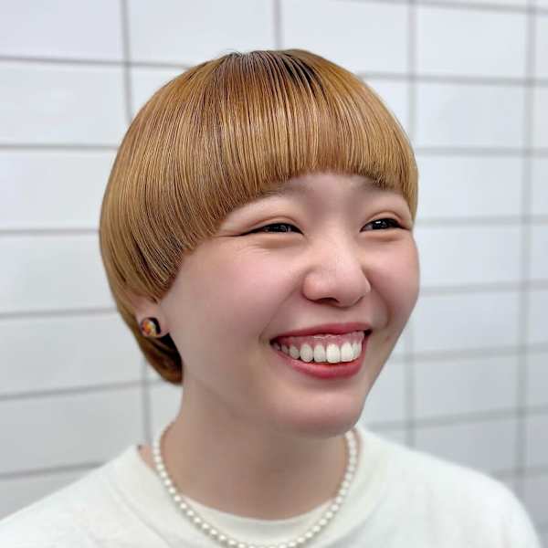 丸みマッシュ×艶ストレート