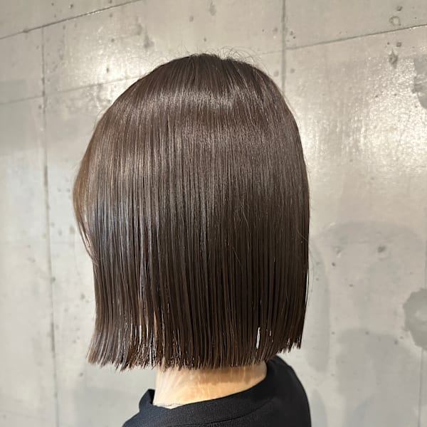 olga 姪浜×スタイル|olga 姪浜【髪質改善/白髪ぼかし/デザインカラー/エクステ】