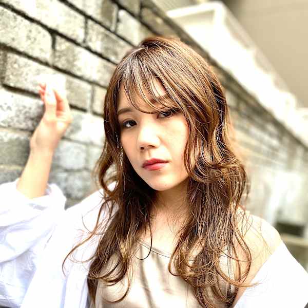 olga 姪浜×スタイル|olga 姪浜【髪質改善/白髪ぼかし/デザインカラー/エクステ】