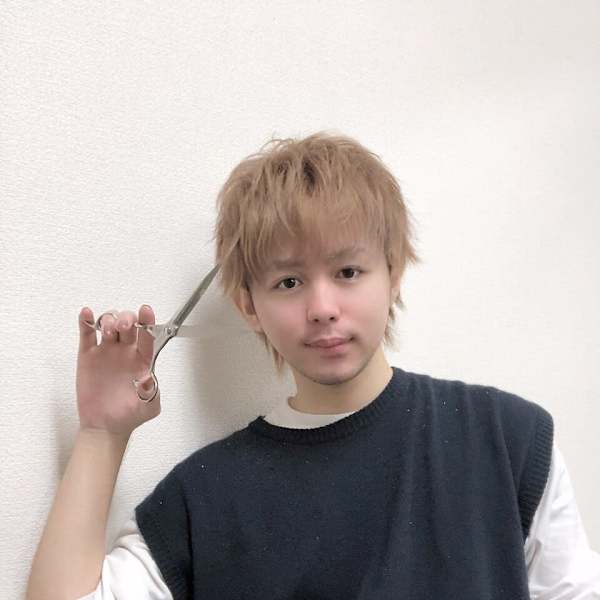 GRANZE 梅田店《大阪駅前第1ビル店》【グランジュ ウメダ】のスタッフ紹介。藤並　純