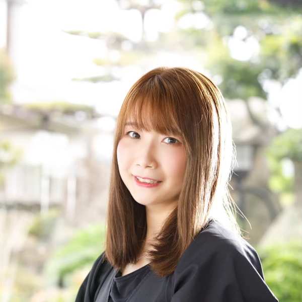 Ageless salon LIANGE【エイジレスサロンリアンジュ】のスタッフ紹介。Chico