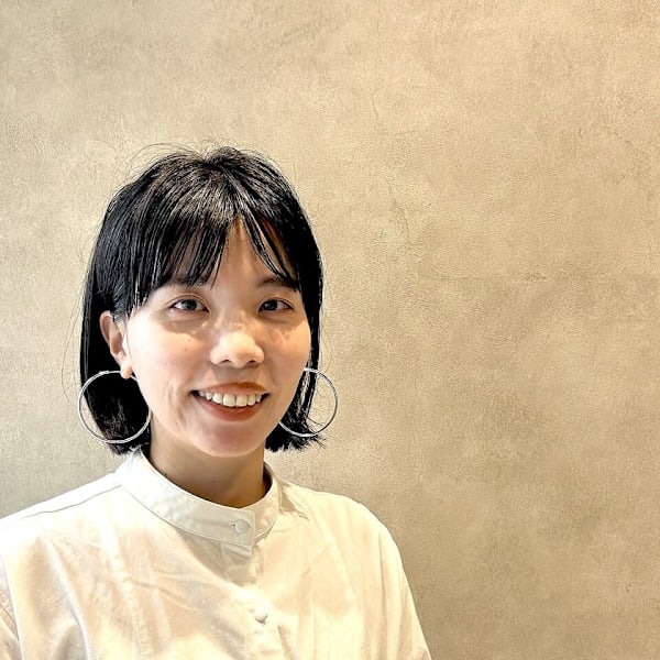 emu 下関駅前店【エム】【エム】のスタッフ紹介。潟山 麻衣子