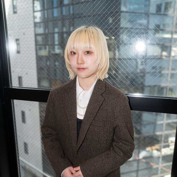 NERO HAIRSALON【ネロ ヘアサロン】のスタッフ紹介。小野 愛花