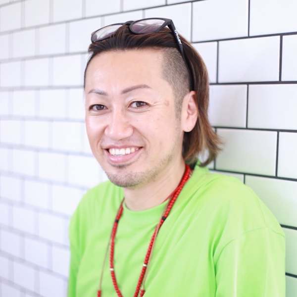 ARBRE hair&make【アーブルヘアーアンドメイク】のスタッフ紹介。三浦元彰