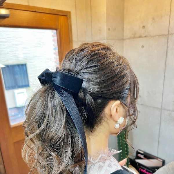 【ヘアセット】 リボン高め♪柔らかポニーテール 茅ヶ崎 湘南