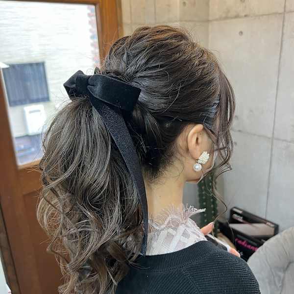 リボン高め♪柔らかポニーテールアレンジ