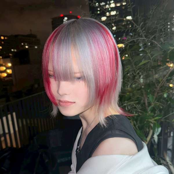 スラッシュカラー　デザインカラー　ハイトーン　原宿/表参道