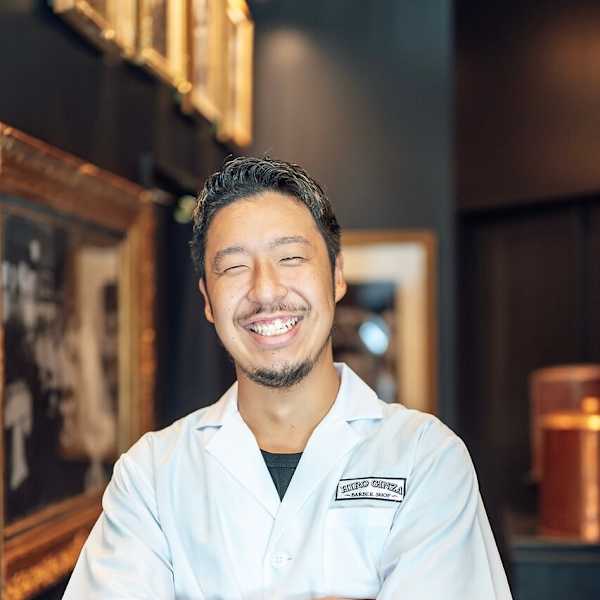 ヒロ銀座barbershop 福岡本店【ヒロギンザバーバーショップフクオカホンテン】のスタッフ紹介。関　盟志亜