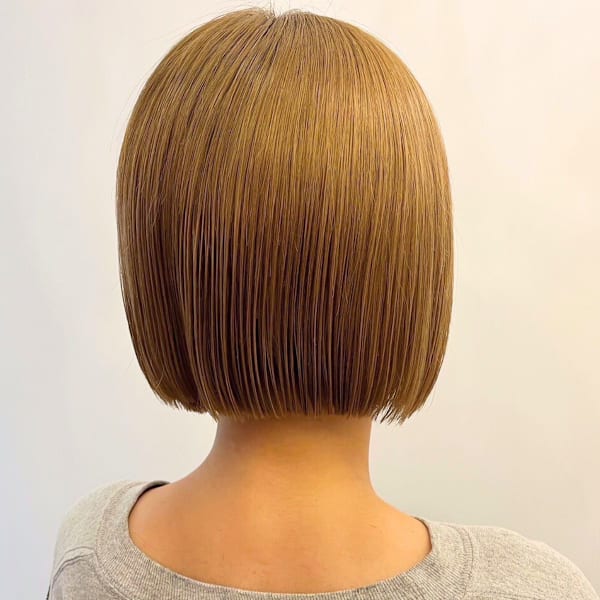 切りっぱなしボブ/ベージュ/ダブルカラー|beauty:beast 大名店