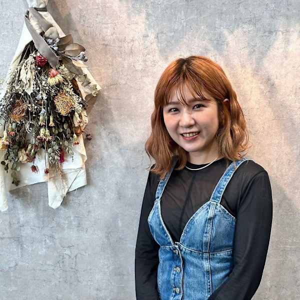 HAIR WORKS bona.【ヘアワークスボナ】のスタッフ紹介。永井　菜美子
