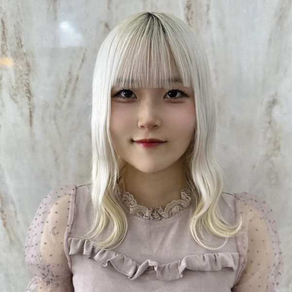 Lovis【ラビス】のスタッフ紹介。YUI 
