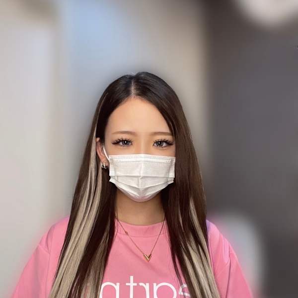 はあとねいる草加店【ハアトネイルソウカテン】のスタッフ紹介。シオン