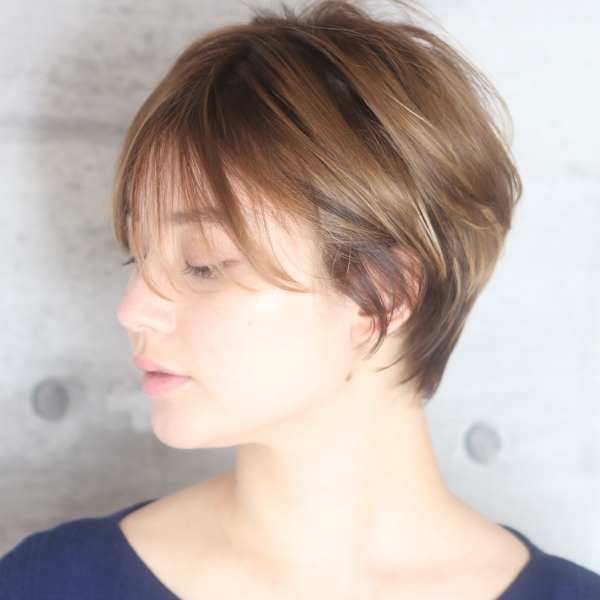 ショート・ボブ/丸顔/前髪あり/絶壁解消/30代/40代/