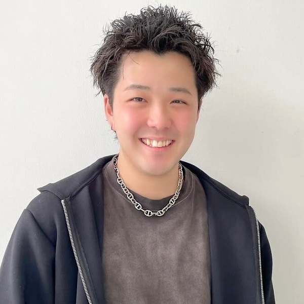 SOURCE 梅田【ソース ウメダ】のスタッフ紹介。Taiyo