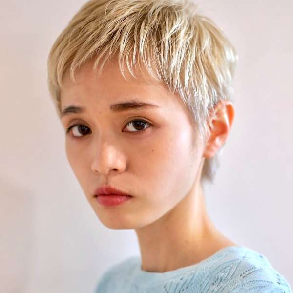 【ANDREY】ハイトーンベリーショート