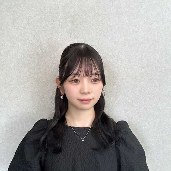 Lay by 7LOOKS 宇都宮鶴田店【レイバイセブンルックスウツノミヤツルタテン】のスタッフ紹介。山越 捺未