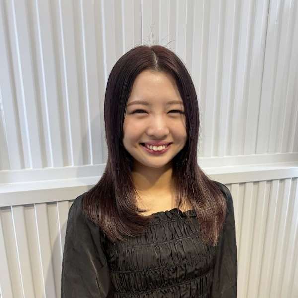Lay by 7LOOKS 宇都宮鶴田店【レイバイセブンルックスウツノミヤツルタテン】のスタッフ紹介。本間 絵理奈
