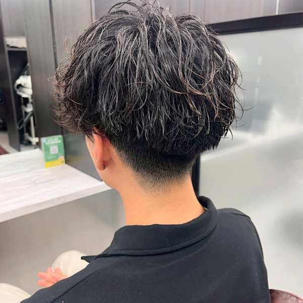 刈り上げ マッシュ×波巻き 黒髪 10代 20代 30代