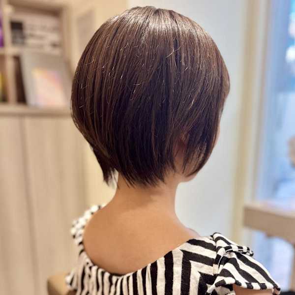 夏にぴったり♪大人可愛いナチュラルショートボブ