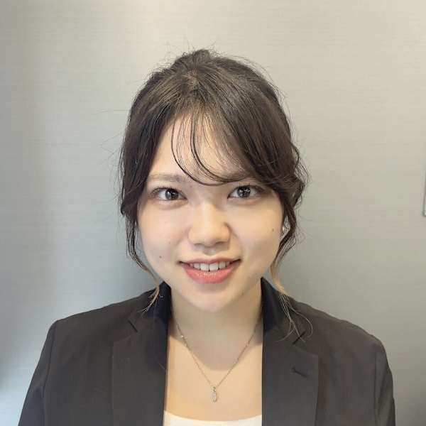 HAIR & MAKE EARTH 青葉台店【ヘアメイクアース アオバダイテン】のスタッフ紹介。勝又　愛莉