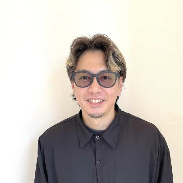 MAI BEAUTY membership salon【マイビューティーメンバーシップサロン】のスタッフ紹介。中門 よしゆき