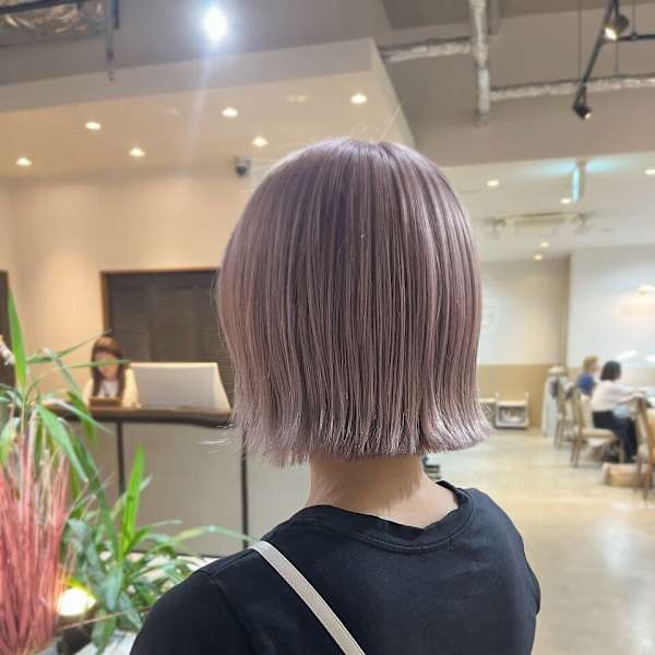 【Lolonois中津】ピンクベージュ×切りっぱなしボブ|Lolonois 中津【ロロネー】