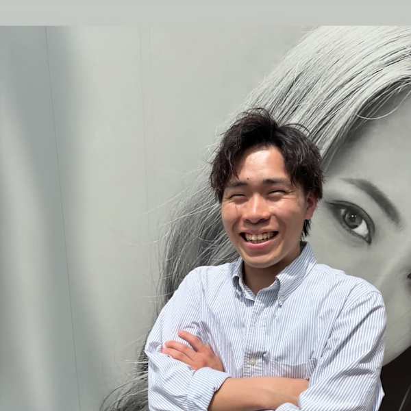 Figaro DOU DOU 新石切店【フィガロ】のスタッフ紹介。Yushin