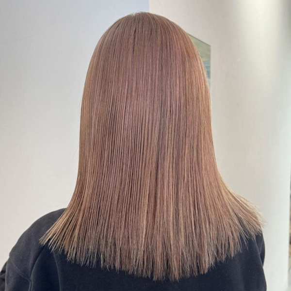 『asuna』ハイトーン/ケアブリーチ/ベージュカラー