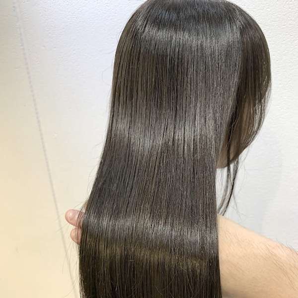 【Lolonois中津】髪質改善ストレート&暗髪|Lolonois 中津【ロロネー】