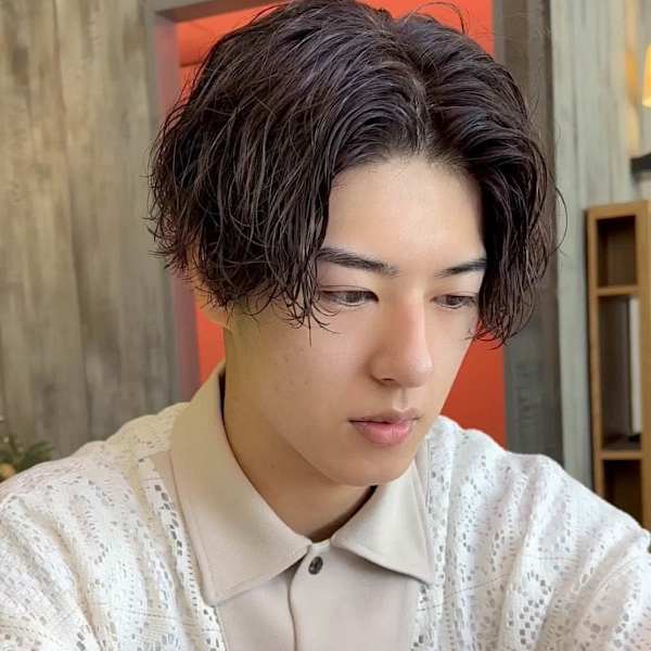 【Lolonois中津】センターパート×パーマ