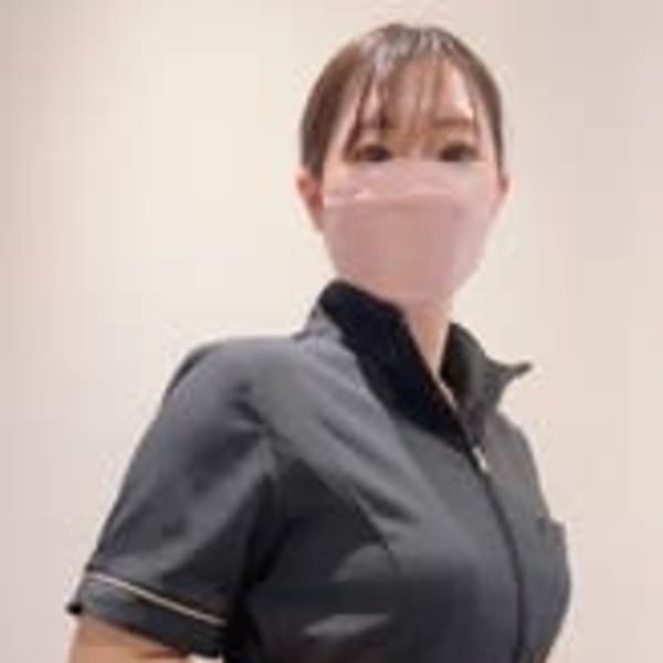 栄ドライヘッドスパ専門店 アリエス【サカエドライヘッドスパセンモンテン アリエス】のスタッフ紹介。ニシ ハルナ