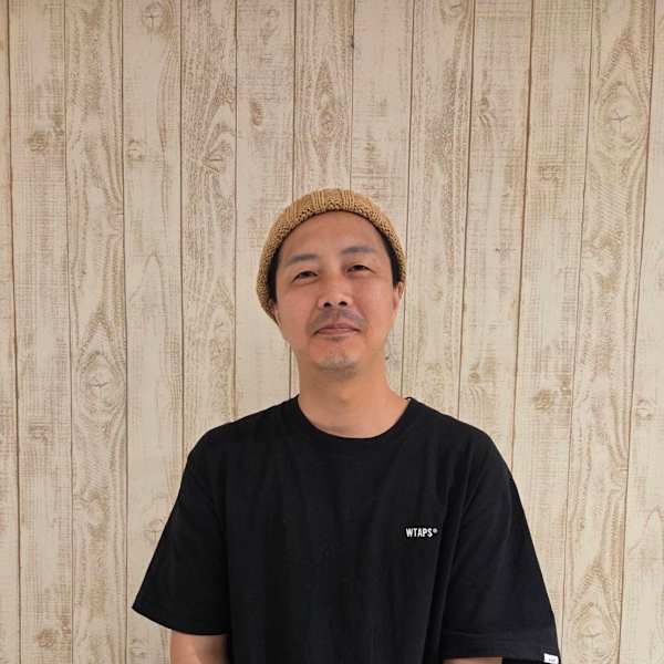 HAIR & MAKE EARTH 西船橋店【ヘアメイクアース ニシフナバシテン】のスタッフ紹介。槇野　タカユキ