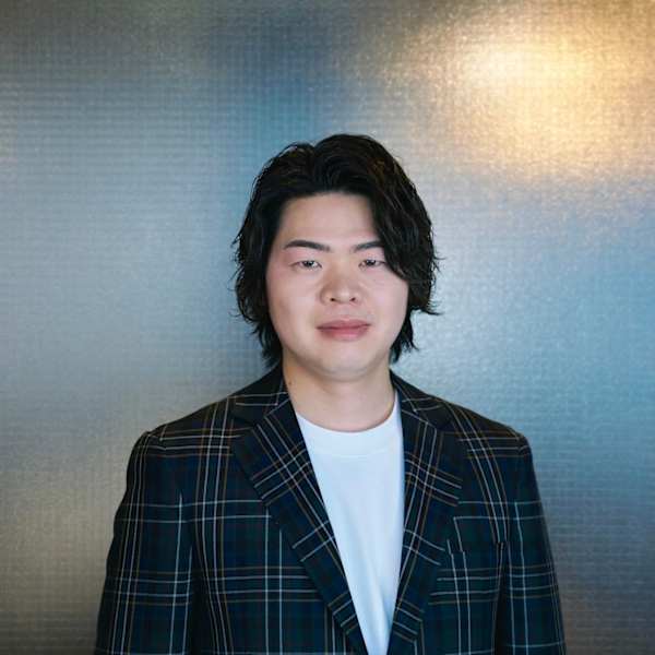 DAU BARBER SHOP 青山【ダウバーバーショップ アオヤマ】のスタッフ紹介。浪波 龍太 【RYUTA NAMIWA】