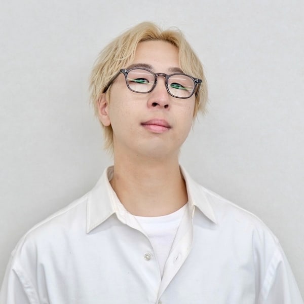 Genie -メンズカット & メンズパーマ 本厚木【ジーニーメンズカットメンズパーマホンアツギ】のスタッフ紹介。KENTA(本厚木/メンズカット)