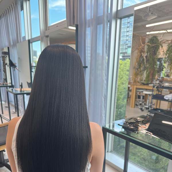 暗髮ストレート
