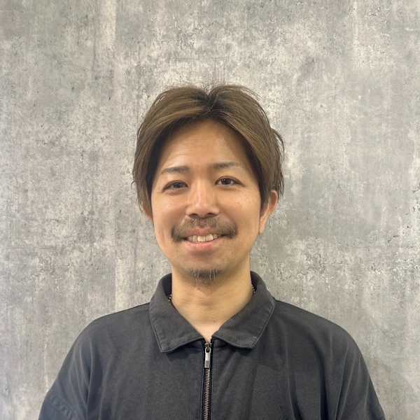 Alpha【アルファ】のスタッフ紹介。小林　拓也