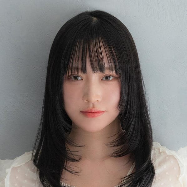 凛とツヤめく洗練ロング