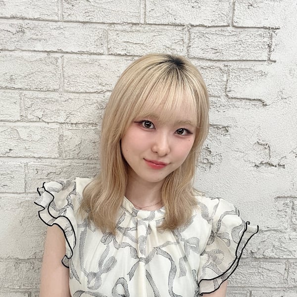 prize 池袋【プライズ】池袋西口店【プライズ イケブクロ イケブクロニシグチテン】のスタッフ紹介。Rina