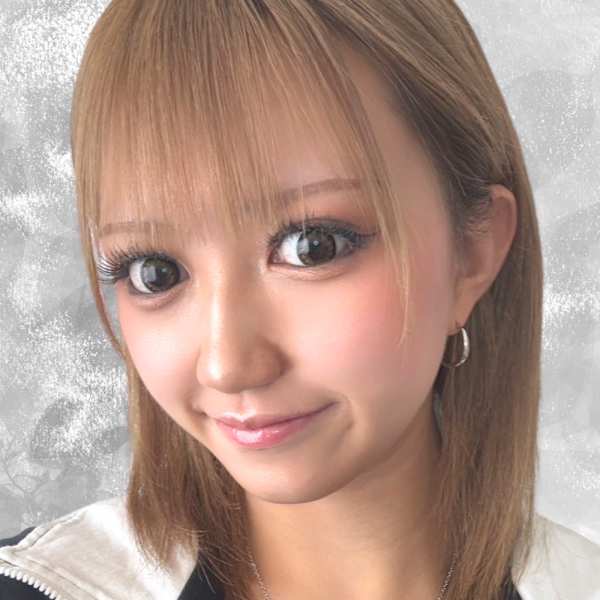 HARU by ADDICT 池袋店【ハル バイ アディクト イケブクロテン】のスタッフ紹介。サナ