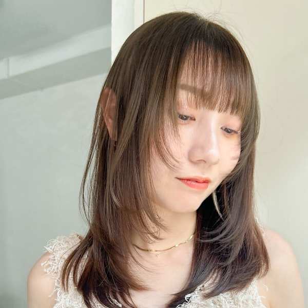 セミロング/ペールベージュ/レイヤー/天神大名/髪質改善/|SiLO 大名2号店