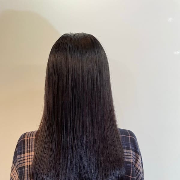 艶髪ストレート|Hair & Make Herz
