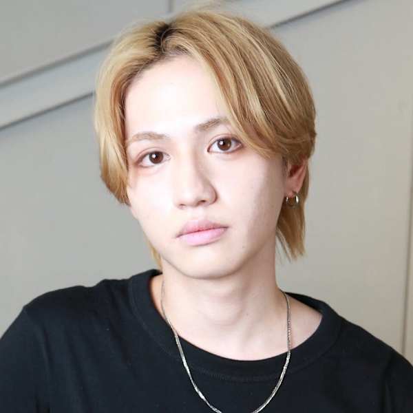 抜きっぱなしブロンド マッシュウルフ ブリーチ ハイトーン|髪質改善 SEPT. 天神大名