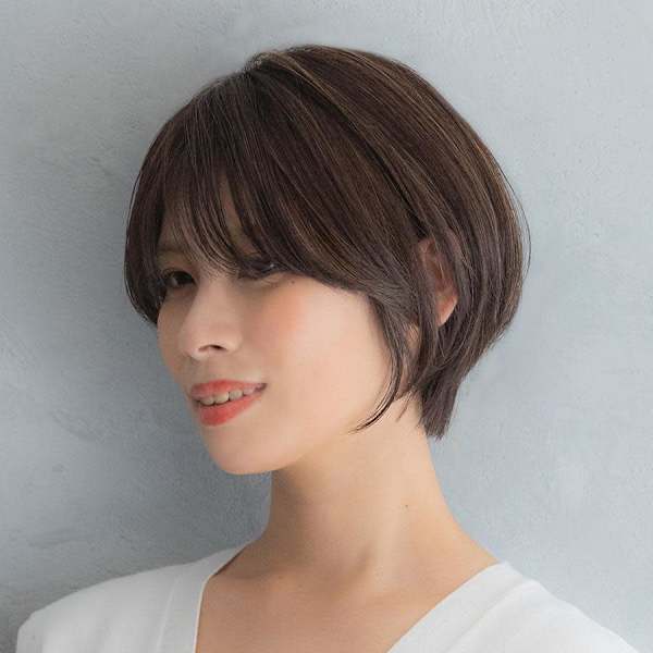 白髪ぼかしハイライト×ショート