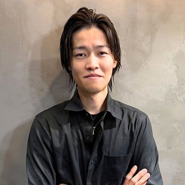 完全個室 THIS IS BARBER 3rd【カンゼンコシツ ディスイズバーバーサード】のスタッフ紹介。渡邉　開