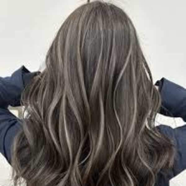 ロングヘアーハイライト