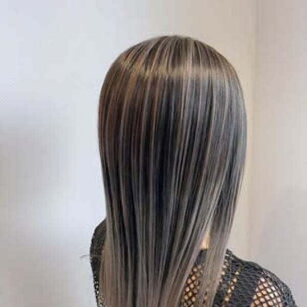 ロングヘアーハイライト|TAKAHASHI HAIR&SPA 六本木店 【タカハシ ヘアアンドスパ】