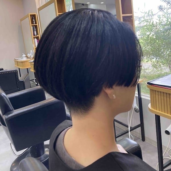 ツーブロックハンサムショート