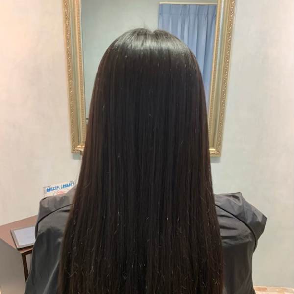 大人のストレート毛先パーマスタイル♪