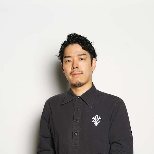 LAVIE NEW STANDARD BARBER 両国店【ラヴィ ニュー スタンダード バーバー リョウゴクテン】のスタッフ紹介。SHIINA SHOTA